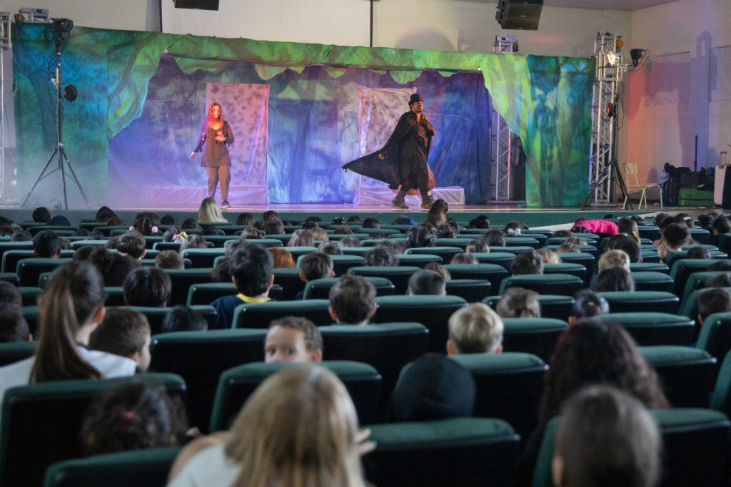 2026-06-15_teatro_junho_verde_unespar_007
