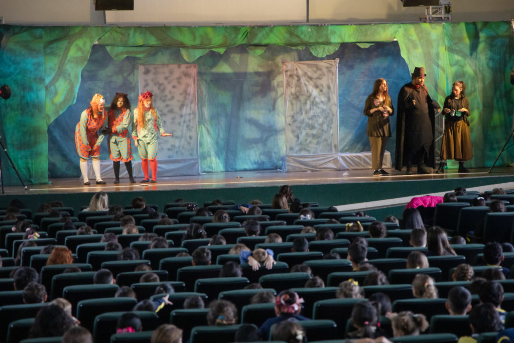 2026-06-15_teatro_junho_verde_unespar_010