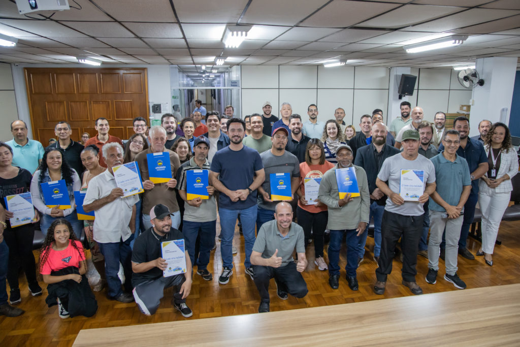 21-07-2026_entrega_de_matricula-moradores_jd_aviacao01