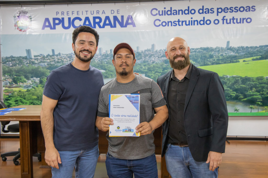 21-07-2026_entrega_de_matricula-moradores_jd_aviacao01-19