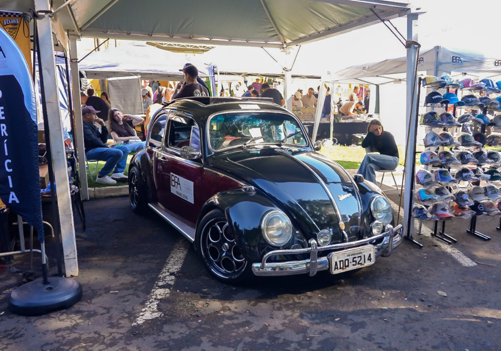 27-0702026_encontro_de_carros_antigo16