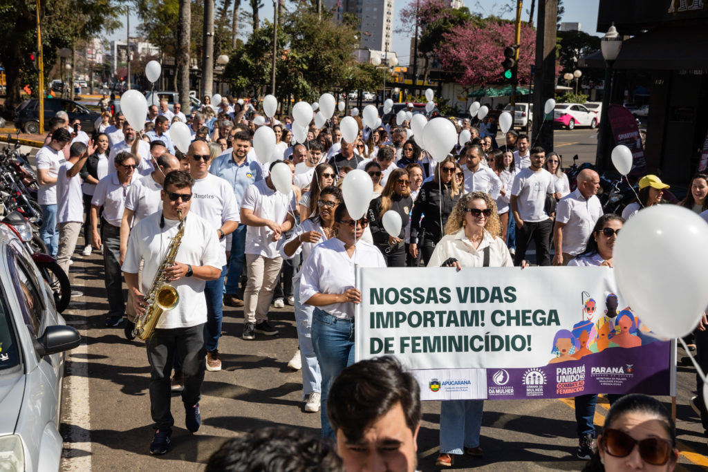 Passeata_Mulheres_Feminicidio007