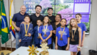 2026-08-20_atletas_gabinete_017