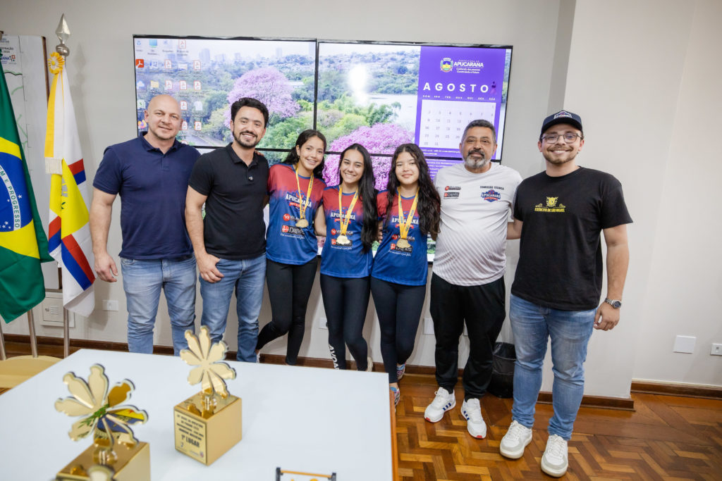 2026-08-20_atletas_gabinete_018