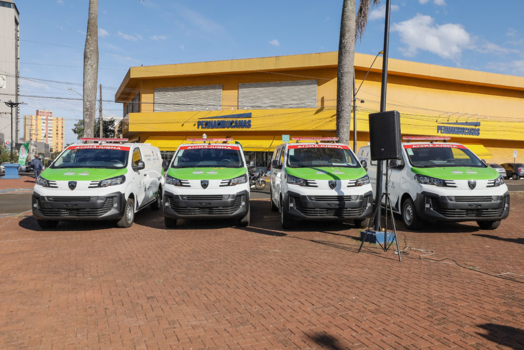 2026-08-24_entrega_veiculos_saude_009