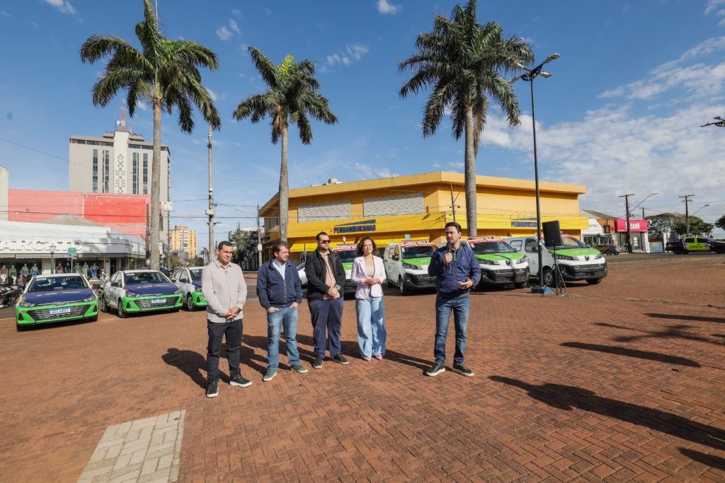 2026-08-24_entrega_veiculos_saude_013