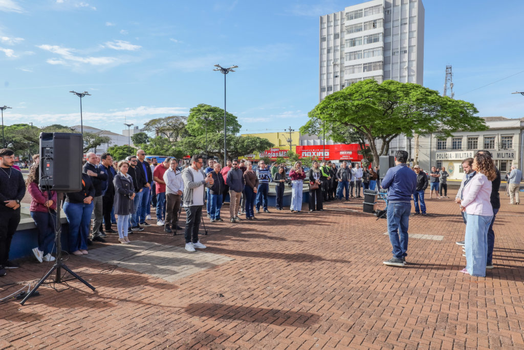 2026-08-24_entrega_veiculos_saude_016
