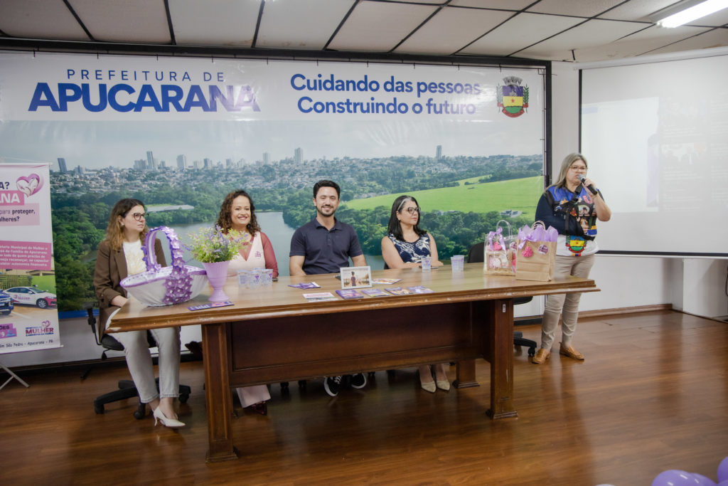 2026-08-28_palestra_mariana-neris_agosto_lilas_001 (4)