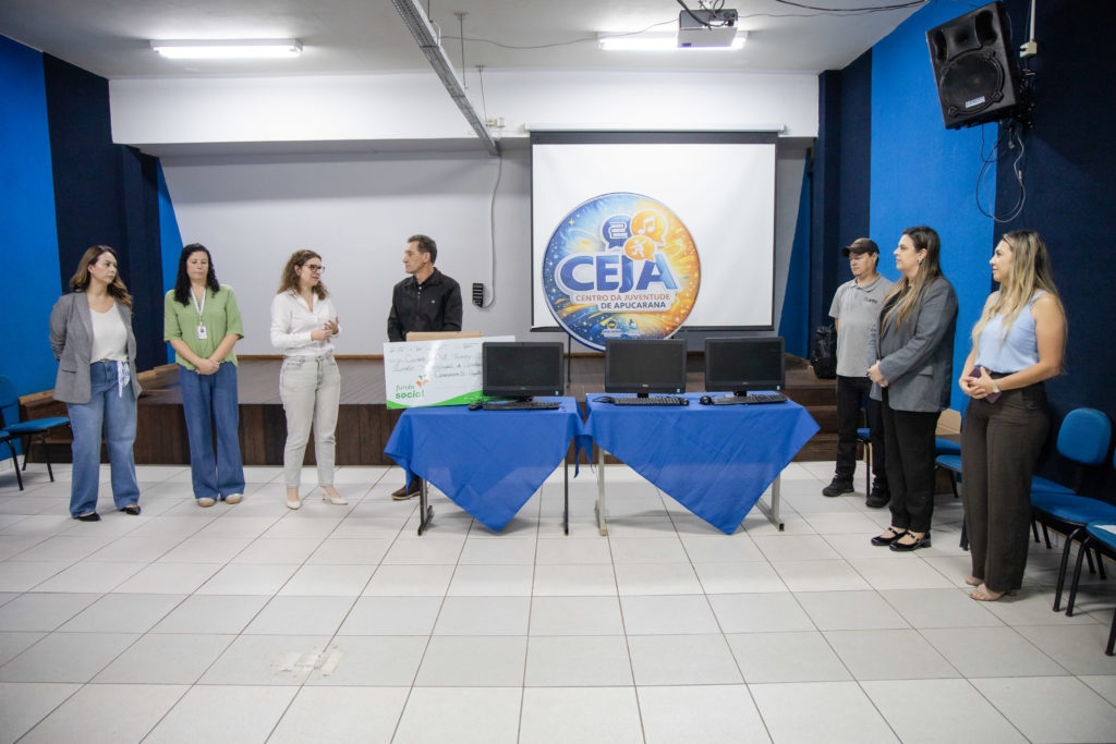 2026-08-31_entrega_computador_cheque_seja_007