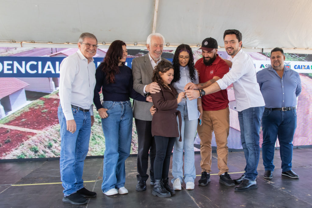 27-08-2026_vice-governador_entrega_casas -46-
