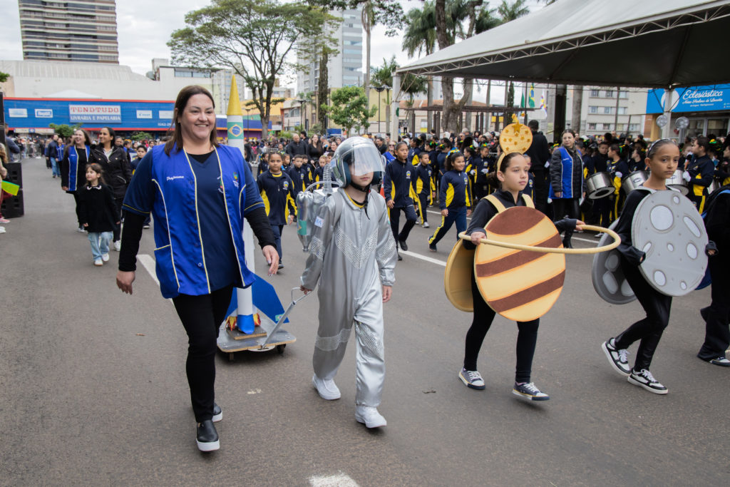 07-09-2026-desfile_cívico (22)