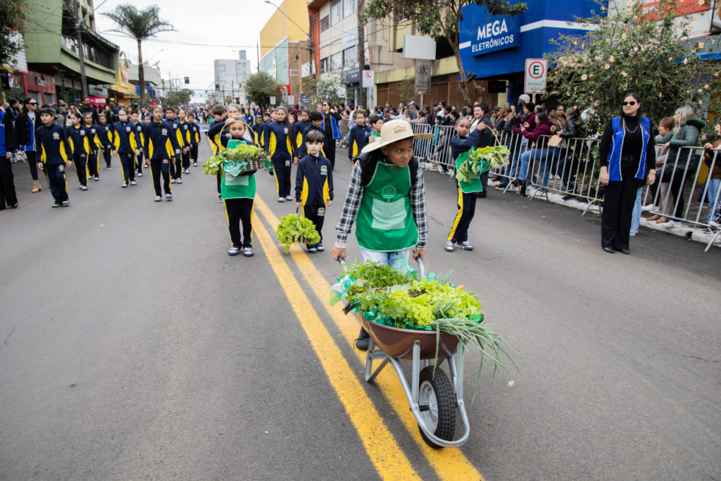 07-09-2026-desfile_cívico (39)