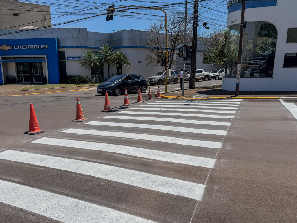 09-10-2026_pintura_de_faixas01