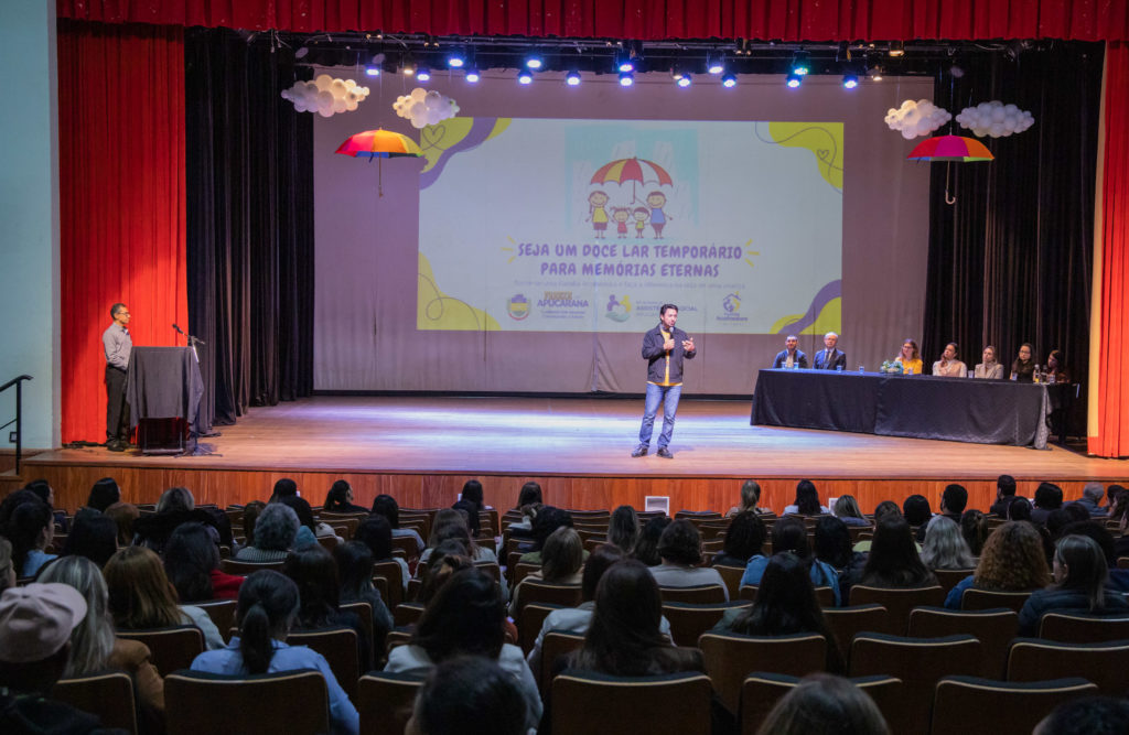 23-10-2026_l seminario_municipal_de-acolhimento_familiar01-33