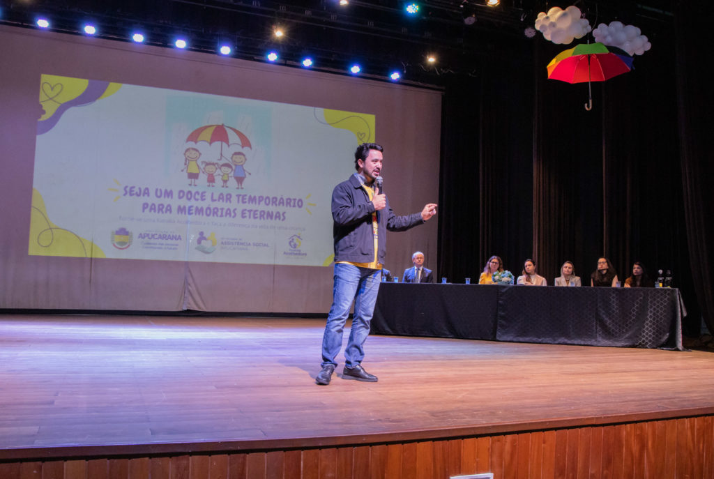 23-10-2026_l seminario_municipal_de-acolhimento_familiar01-36
