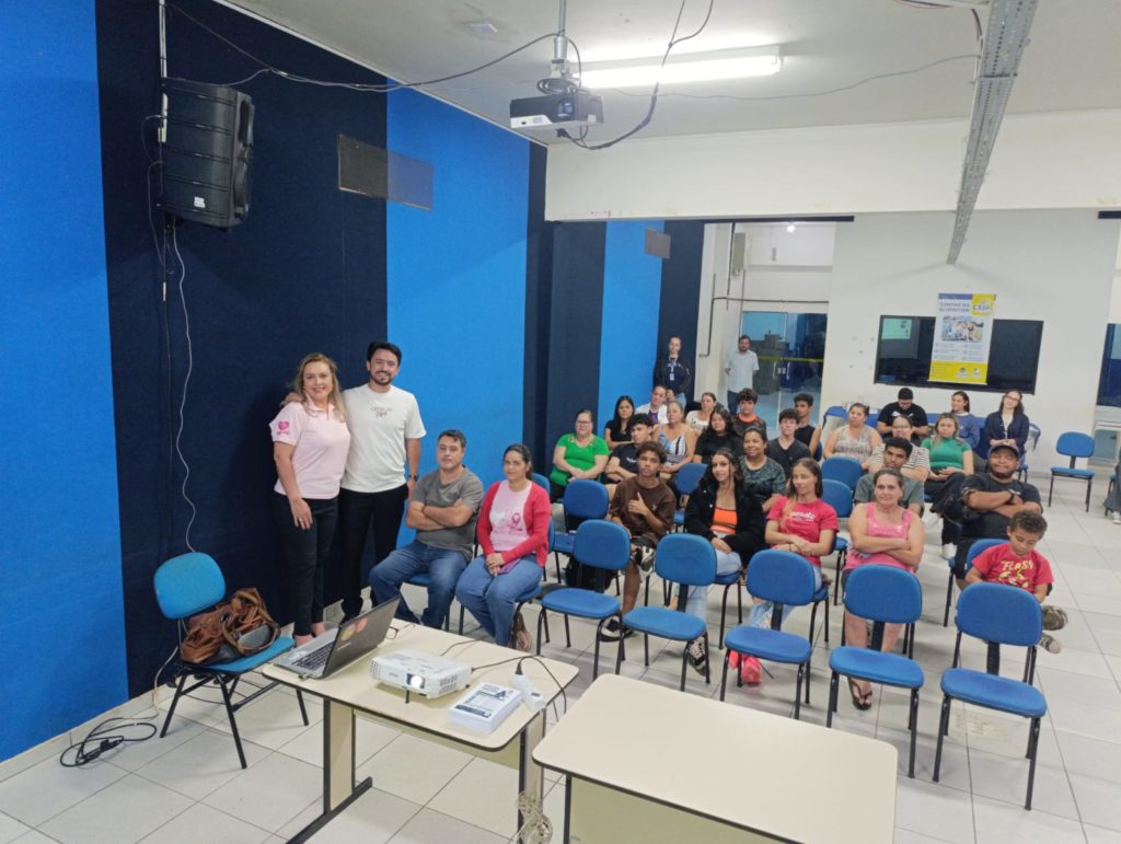 Palestra_Centro_Juventude_golpes_internet (10)