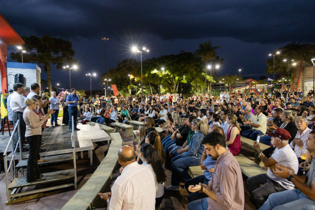 Inauguração praça 28 034