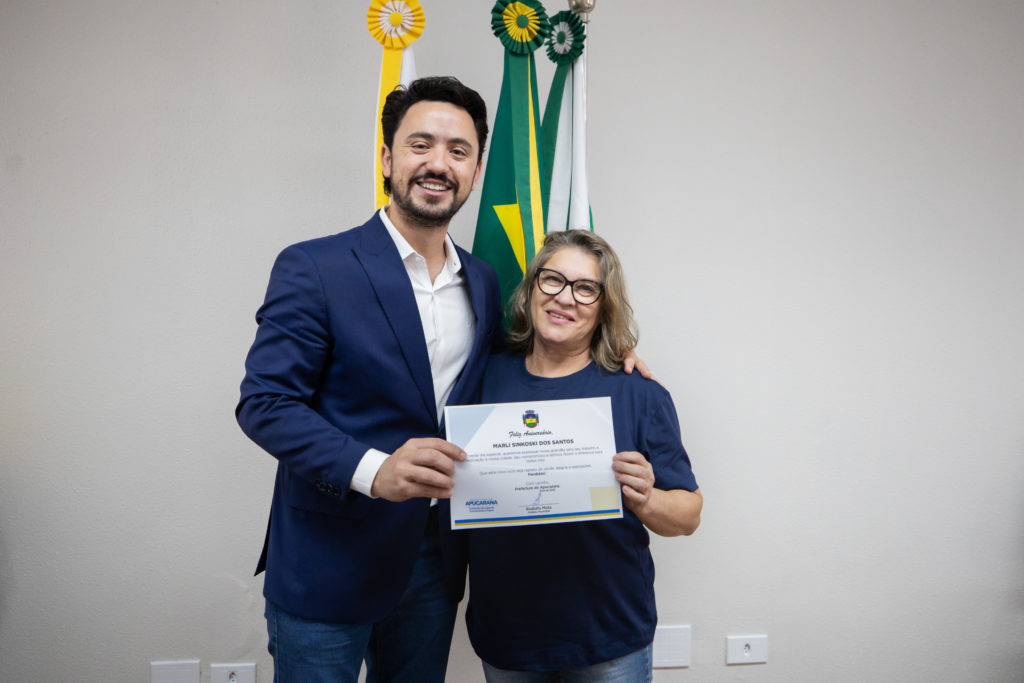 Aniversariantes do Mês Abril32