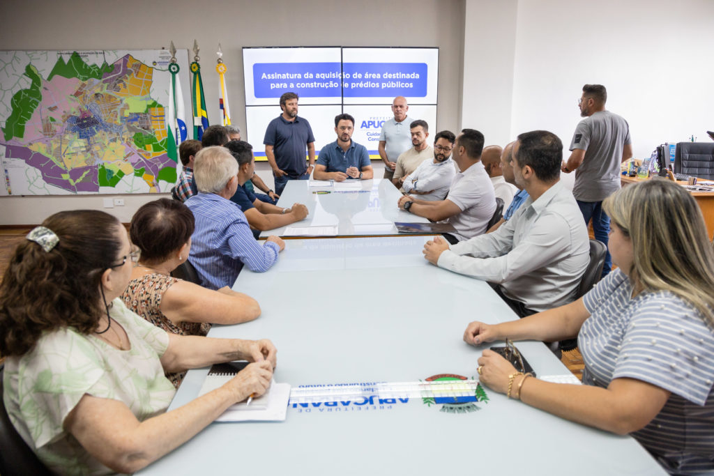 2026-02-19_assinatura_terreno_cazarin001