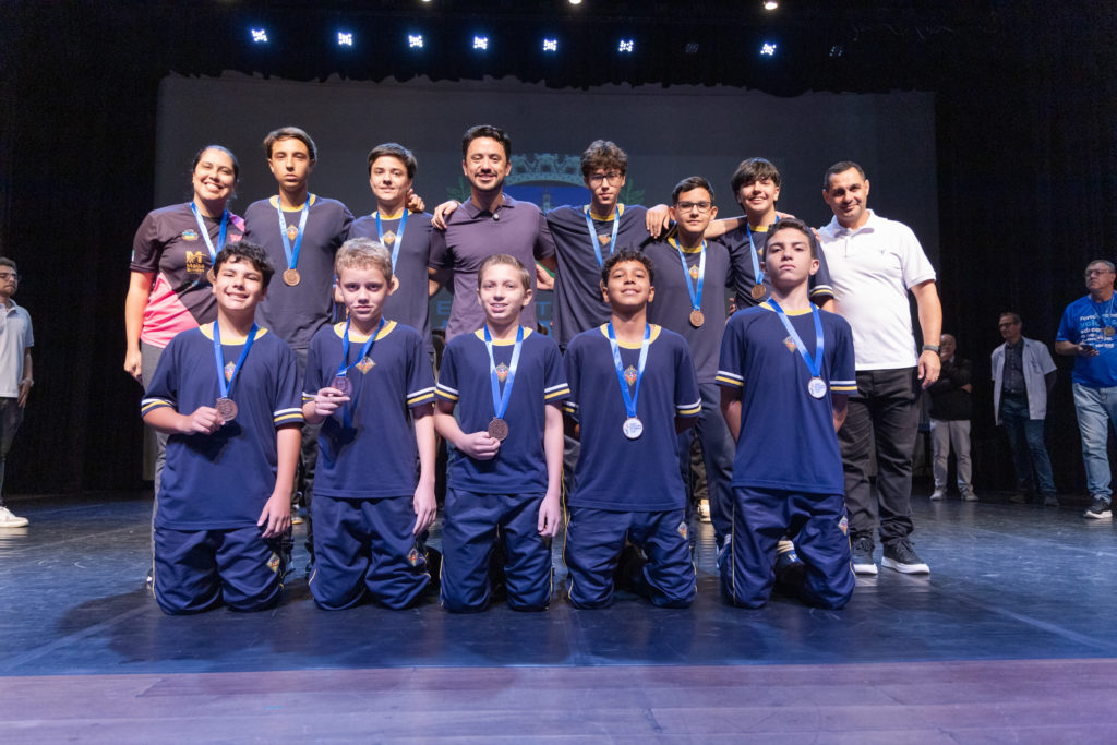 2026-04-10_premiacao_jogos_escolares027