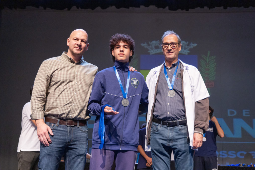 2026-04-10_premiacao_jogos_escolares029