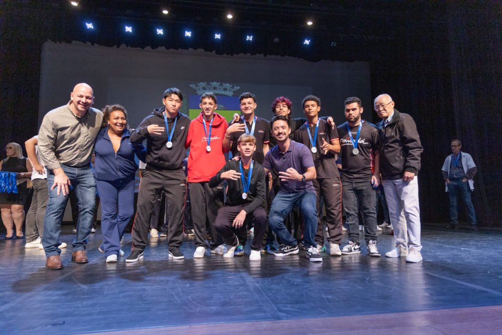 2026-04-10_premiacao_jogos_escolares036