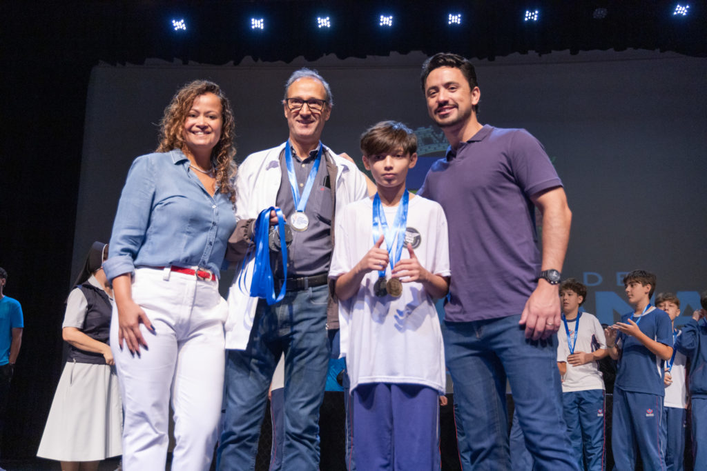 2026-04-10_premiacao_jogos_escolares037