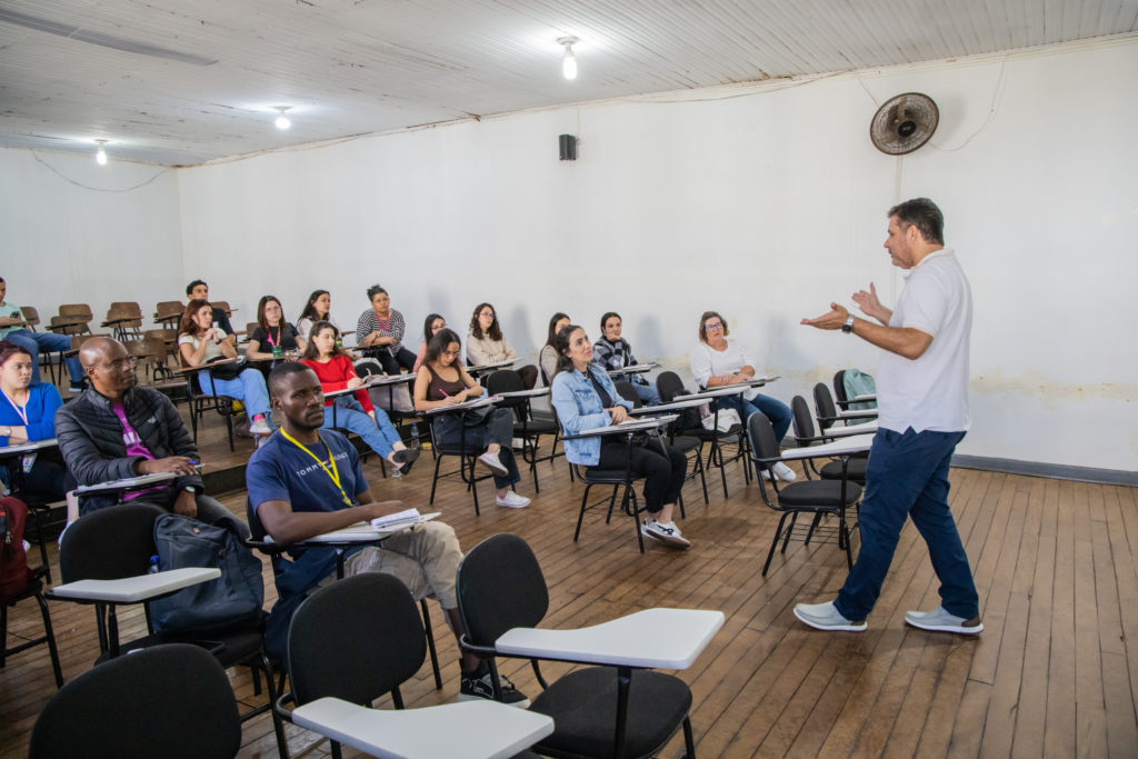 04-05-2026_capacitacao_sala_de_vacina-6