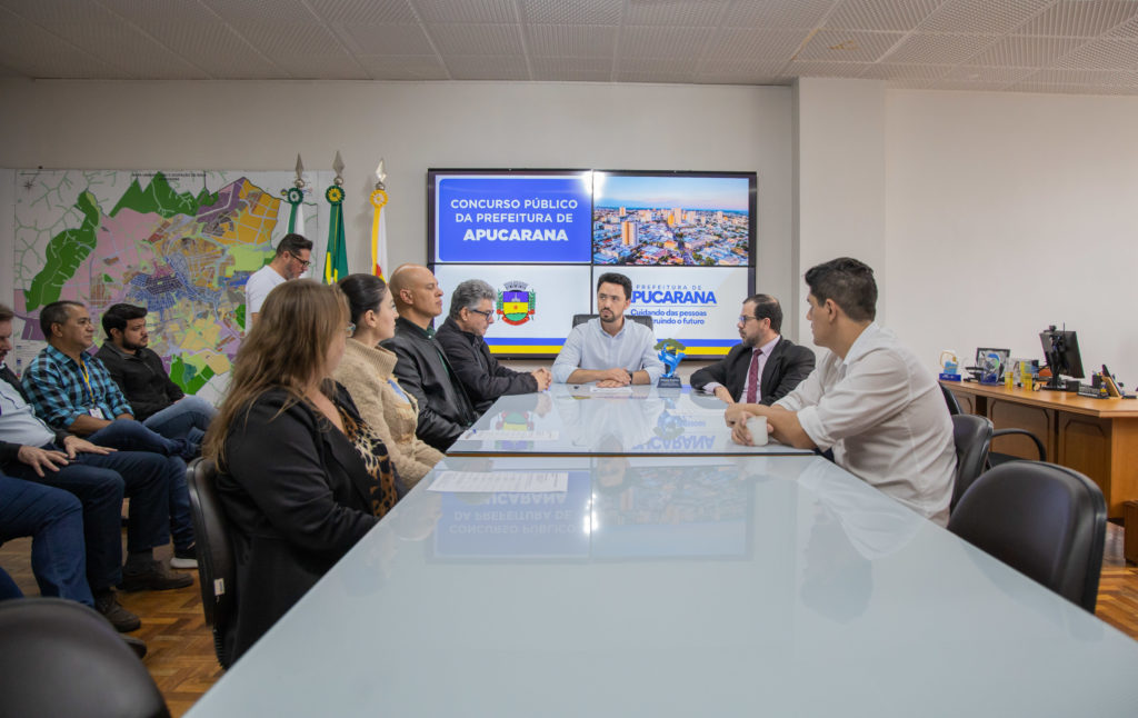15-10-2026_coletiva_concurso-publico01-3