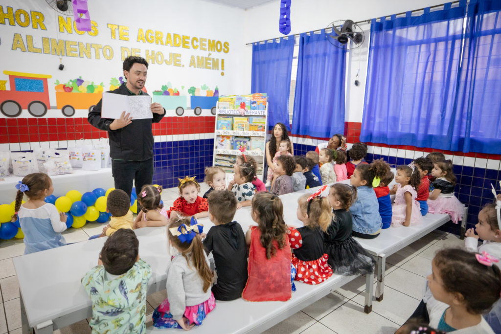 2026-10-09_entrega_doces_escola_cmei_037