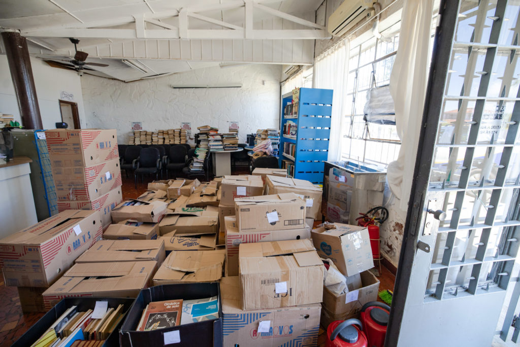 2026-10-19_praca_28_biblioteca_coreto_003