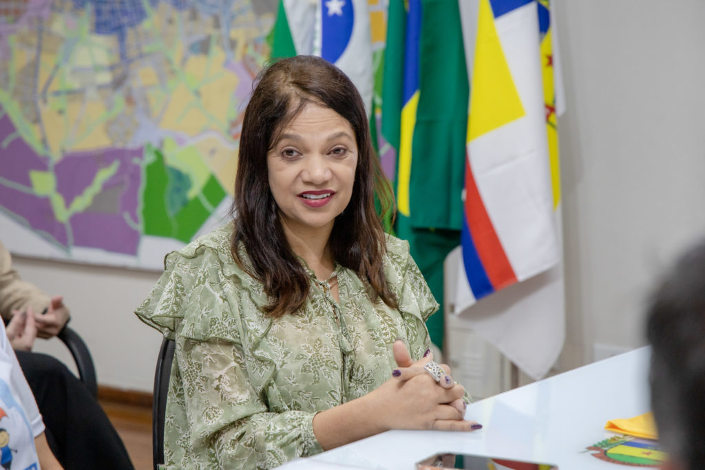 2026-10-22_coletiva_familia_acolhedora_gabinete_008