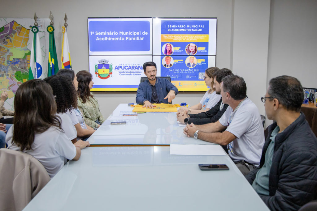 2026-10-22_coletiva_familia_acolhedora_gabinete_009